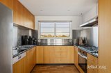 https://images.listonce.com.au/custom/160x/listings/429-gipps-street-richmond-vic-3121/328/01980328_img_09.jpg?58Gcf9dizKc