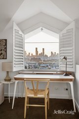 https://images.listonce.com.au/custom/160x/listings/429-gipps-street-richmond-vic-3121/328/01980328_img_13.jpg?NUHSmqkIw_w