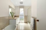 https://images.listonce.com.au/custom/160x/listings/429-mercer-road-armadale-vic-3143/695/00820695_img_07.jpg?pbLKOh0ffto