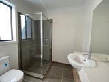 https://images.listonce.com.au/custom/160x/listings/42a-shannahan-drive-bell-park-vic-3215/799/01828799_img_08.jpg?rS9IJJhC5sc