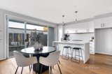 https://images.listonce.com.au/custom/160x/listings/42a-sussex-street-pascoe-vale-south-vic-3044/942/01675942_img_05.jpg?Otpjb7jgq-c