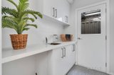 https://images.listonce.com.au/custom/160x/listings/42a-sussex-street-pascoe-vale-south-vic-3044/942/01675942_img_14.jpg?RkBZb7OV4BE