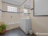 https://images.listonce.com.au/custom/160x/listings/42a-the-eyrie-lilydale-vic-3140/004/01526004_img_18.jpg?xJoawfB2zAU