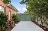 https://images.listonce.com.au/custom/160x/listings/42a-viewhill-road-kilmore-vic-3764/220/01987220_img_17.jpg?eJFxtNXAC2s