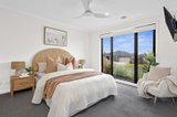 https://images.listonce.com.au/custom/160x/listings/42b-shannahan-drive-bell-park-vic-3215/056/01977056_img_06.jpg?cg6rk_Ljmzc