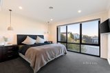 https://images.listonce.com.au/custom/160x/listings/43-amadeo-way-chirnside-park-vic-3116/063/01650063_img_09.jpg?K8rC3wlCKGA