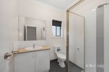 https://images.listonce.com.au/custom/160x/listings/43-ascot-gardens-drive-delacombe-vic-3356/886/01941886_img_01.jpg?hjkhOuYLJC4