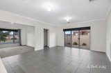 https://images.listonce.com.au/custom/160x/listings/43-ascot-gardens-drive-delacombe-vic-3356/886/01941886_img_04.jpg?dhvwPUoX2wE