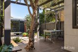 https://images.listonce.com.au/custom/160x/listings/43-ballantyne-street-thornbury-vic-3071/143/01981143_img_10.jpg?oMXweOdICio