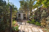 https://images.listonce.com.au/custom/160x/listings/43-ballantyne-street-thornbury-vic-3071/143/01981143_img_11.jpg?Q_VZ3iuRB-k