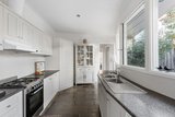 https://images.listonce.com.au/custom/160x/listings/43-bell-street-hawthorn-vic-3122/655/01705655_img_04.jpg?dF0UIgQ5-sY