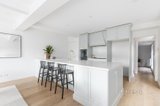 https://images.listonce.com.au/custom/160x/listings/43-chatsworth-road-prahran-vic-3181/647/01680647_img_06.jpg?f2iYQ94Uhpo
