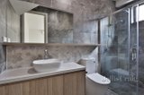 https://images.listonce.com.au/custom/160x/listings/43-dryden-street-doncaster-east-vic-3109/726/01822726_img_08.jpg?VaW0snQF1aA
