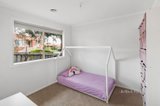 https://images.listonce.com.au/custom/160x/listings/43-elonera-avenue-greensborough-vic-3088/607/01570607_img_12.jpg?GgXp6M85xs4