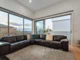 https://images.listonce.com.au/custom/160x/listings/43-feathertop-avenue-templestowe-lower-vic-3107/031/00973031_img_08.jpg?IZFEfrfAXrA