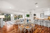 https://images.listonce.com.au/custom/160x/listings/43-felix-crescent-ringwood-north-vic-3134/374/01720374_img_04.jpg?hToZuvAdPVg