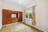 https://images.listonce.com.au/custom/160x/listings/43-fletcher-street-castlemaine-vic-3450/049/01523049_img_12.jpg?9TEEggrK37w