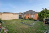 https://images.listonce.com.au/custom/160x/listings/43-flinders-street-bulleen-vic-3105/052/01622052_img_11.jpg?p2nLL8Xdnr4