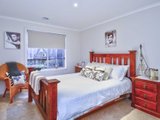 https://images.listonce.com.au/custom/160x/listings/43-grassland-grove-leopold-vic-3224/501/01699501_img_07.jpg?ZFksGMZ7Ukw
