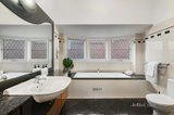 https://images.listonce.com.au/custom/160x/listings/43-hampden-road-armadale-vic-3143/789/01415789_img_11.jpg?gE7Nqq28Hjo