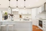 https://images.listonce.com.au/custom/160x/listings/43-hawthory-road-kilsyth-vic-3137/140/01983140_img_03.jpg?T4_9qbAq99Q