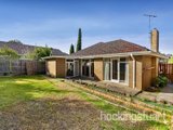 https://images.listonce.com.au/custom/160x/listings/43-helston-street-balwyn-north-vic-3104/263/01684263_img_09.jpg?Tz3bAqkBYIA