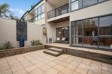 https://images.listonce.com.au/custom/160x/listings/43-herriotts-boulevard-glen-waverley-vic-3150/963/01990963_img_12.jpg?mgabyqQLNC0