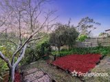 https://images.listonce.com.au/custom/160x/listings/43-huntingdale-drive-chirnside-park-vic-3116/673/01525673_img_20.jpg?vrl2EinceDI