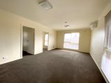 https://images.listonce.com.au/custom/160x/listings/43-keith-court-breakwater-vic-3219/988/01854988_img_05.jpg?0ExdqFncfBs