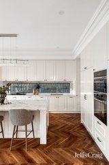 https://images.listonce.com.au/custom/160x/listings/43-mills-street-glen-iris-vic-3146/221/01903221_img_07.jpg?pqs85koPHxg