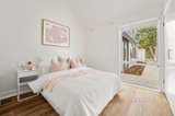 https://images.listonce.com.au/custom/160x/listings/43-molesworth-street-seaford-vic-3198/892/01604892_img_14.jpg?OstiCIxMQ8Q