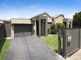 https://images.listonce.com.au/custom/160x/listings/43-monmouth-street-newport-vic-3015/300/01203300_img_01.jpg?aqZf3vgDY9E