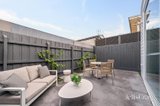 https://images.listonce.com.au/custom/160x/listings/43-ovens-street-yarraville-vic-3013/089/01916089_img_08.jpg?_Ul5wpYgzPA