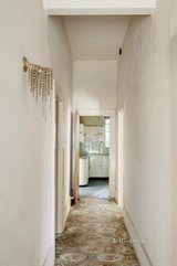 https://images.listonce.com.au/custom/160x/listings/43-perth-street-prahran-vic-3181/921/01702921_img_05.jpg?p49WppSjHf0