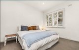 https://images.listonce.com.au/custom/160x/listings/43-scott-street-elwood-vic-3184/333/01845333_img_04.jpg?ljs0U-xS7Mw