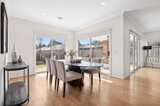 https://images.listonce.com.au/custom/160x/listings/43-south-road-woodend-vic-3442/830/01897830_img_07.jpg?fZuIzQnbMeA