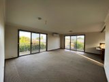 https://images.listonce.com.au/custom/160x/listings/43-stanley-street-newtown-vic-3220/967/01691967_img_08.jpg?kURS4yybta8