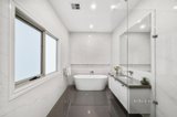 https://images.listonce.com.au/custom/160x/listings/43-the-highway-mount-waverley-vic-3149/444/01717444_img_16.jpg?-QXnEYmIYGs