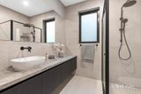 https://images.listonce.com.au/custom/160x/listings/43-thiele-street-doncaster-vic-3108/202/01877202_img_09.jpg?LV_XLFqFhZs