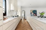 https://images.listonce.com.au/custom/160x/listings/43-walker-road-mount-waverley-vic-3149/327/01954327_img_12.jpg?OueSXSpa_QM