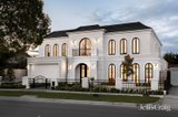 https://images.listonce.com.au/custom/160x/listings/43-walker-road-mount-waverley-vic-3149/327/01954327_img_27.jpg?drqHOYpOq0I