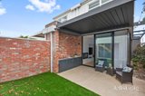 https://images.listonce.com.au/custom/160x/listings/43-william-street-newport-vic-3015/653/01812653_img_14.jpg?mjmp5GeGaAs