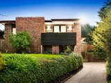 https://images.listonce.com.au/custom/160x/listings/43-woolart-street-strathmore-vic-3041/033/00848033_img_01.jpg?RbCWNMYMCRk