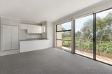 https://images.listonce.com.au/custom/160x/listings/430-diamond-boulevard-greensborough-vic-3088/265/00859265_img_02.jpg?cqd-RoQ7Sts