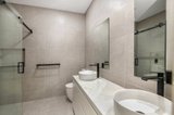 https://images.listonce.com.au/custom/160x/listings/430-holloway-street-ormond-vic-3204/581/01934581_img_04.jpg?27oaKGa5ScE