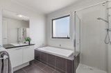 https://images.listonce.com.au/custom/160x/listings/430a-chesterville-road-bentleigh-east-vic-3165/374/00581374_img_03.jpg?9-dGTscAhec
