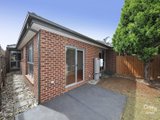 https://images.listonce.com.au/custom/160x/listings/431-clyde-street-newport-vic-3015/994/01613994_img_07.jpg?ZD-YChJKsWE