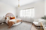 https://images.listonce.com.au/custom/160x/listings/431-tooronga-road-hawthorn-east-vic-3123/911/01822911_img_07.jpg?50TEvFynJu0