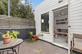 https://images.listonce.com.au/custom/160x/listings/4325-ohea-street-pascoe-vale-south-vic-3044/798/01573798_img_09.jpg?p63ffevipl8