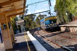 https://images.listonce.com.au/custom/160x/listings/4328-mont-albert-road-mont-albert-vic-3127/801/01070801_img_09.jpg?xDXyD0Gj68E